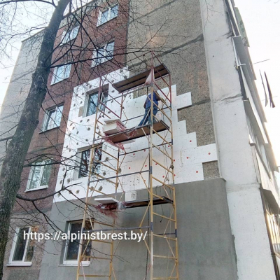 Фасадные работы в Бресте: ремонт, утепление, покраска.